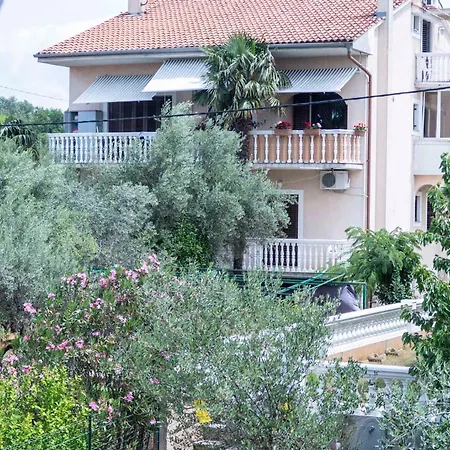 Apartment In 34911 Malinska